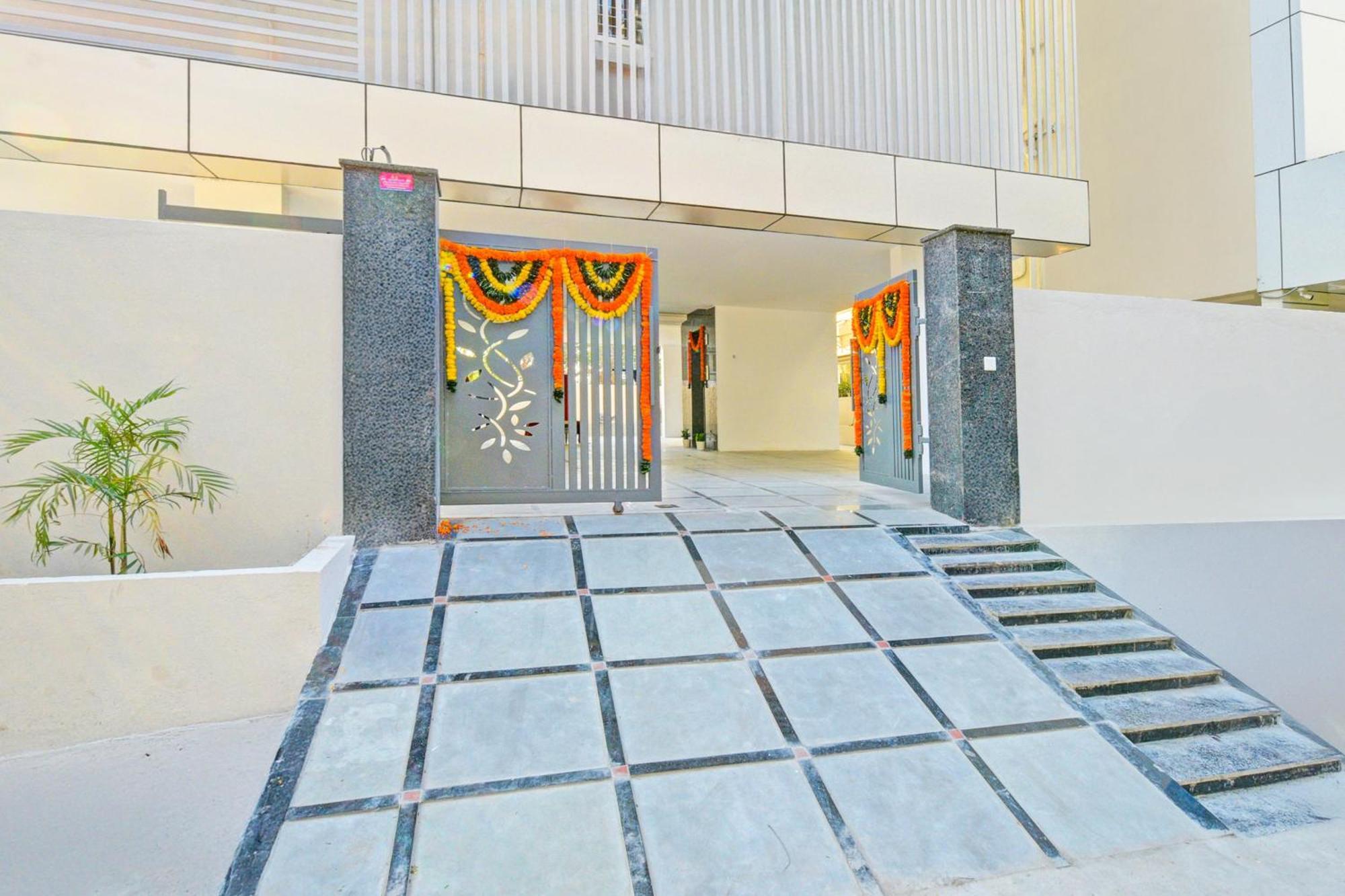 Super Townhouse Oak Suchitra Kompally Road Formerly Sun Moon Hotels Trimulgherry Ngoại thất bức ảnh