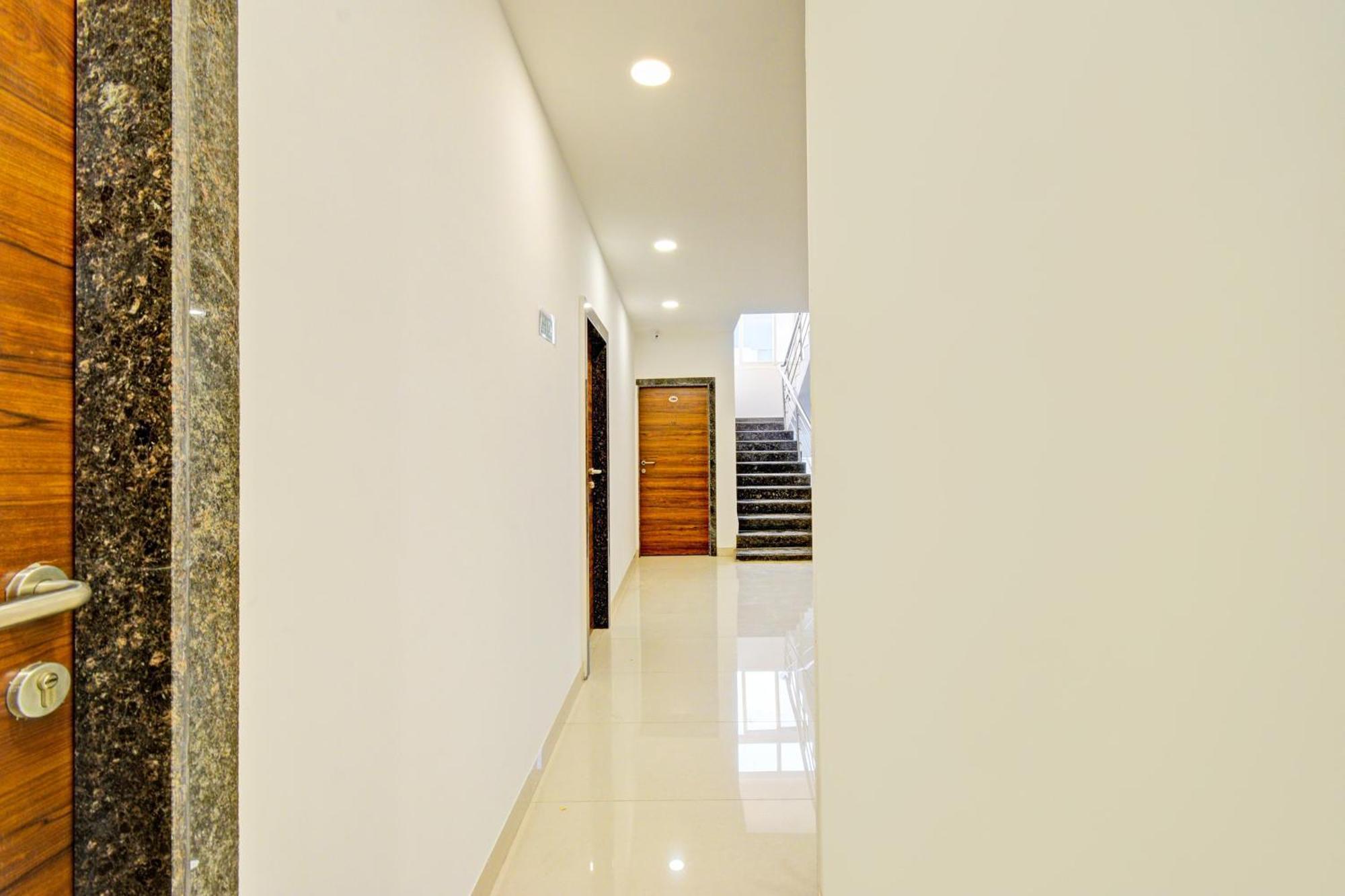 Super Townhouse Oak Suchitra Kompally Road Formerly Sun Moon Hotels Trimulgherry Ngoại thất bức ảnh