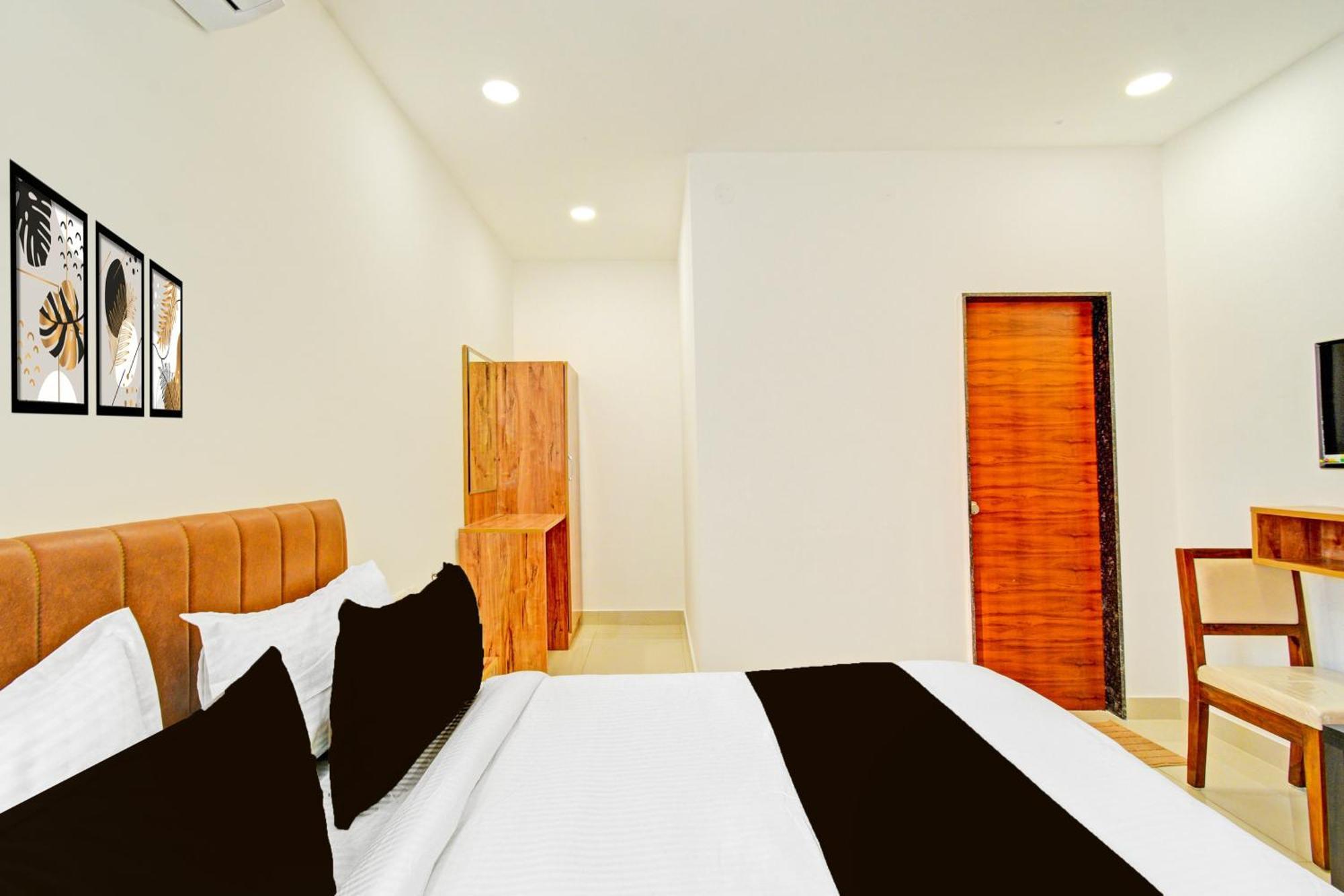 Super Townhouse Oak Suchitra Kompally Road Formerly Sun Moon Hotels Trimulgherry Ngoại thất bức ảnh
